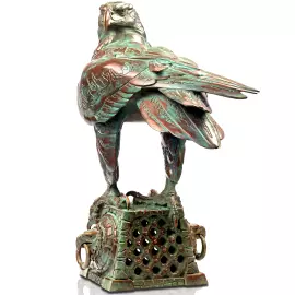 Авторская скульптура из бронзы "Орёл"